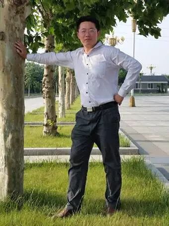 "王巖院長"